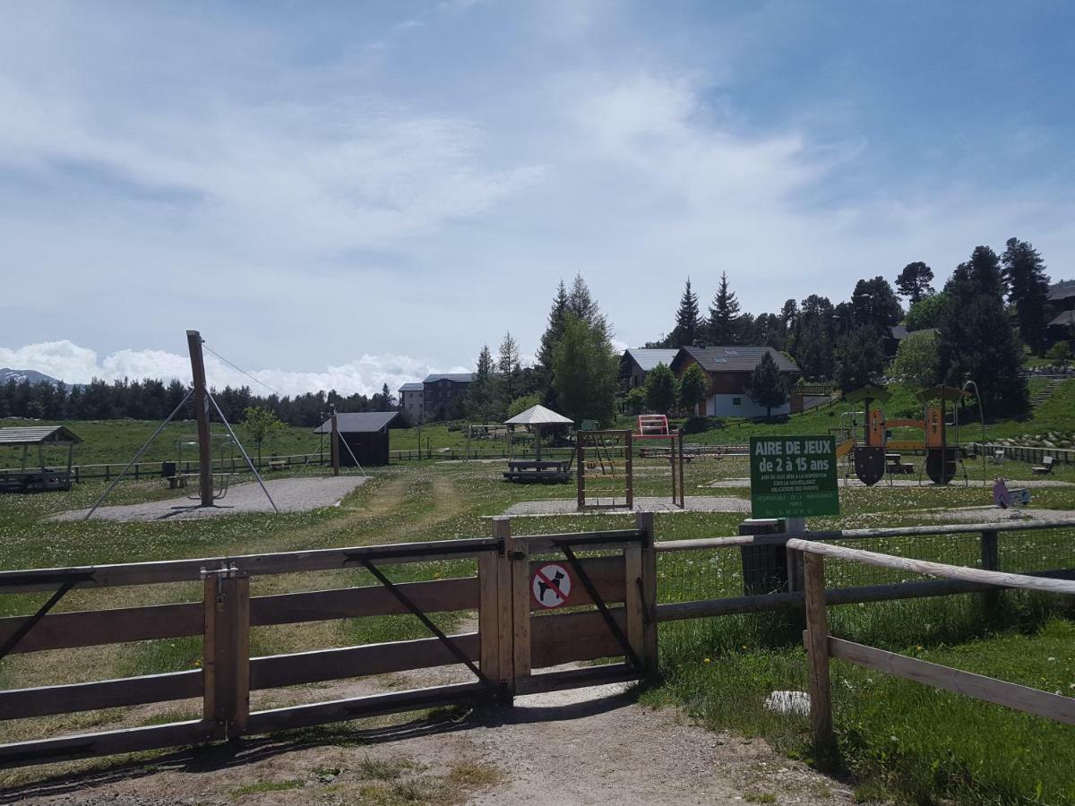 Apart. T2 A Pyrennees 2000 Au Pied Pistes - 1 Bolquere Exterior photo